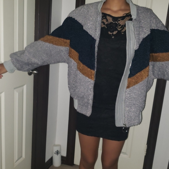 J . O. A. Jacket - Picture 2 of 8